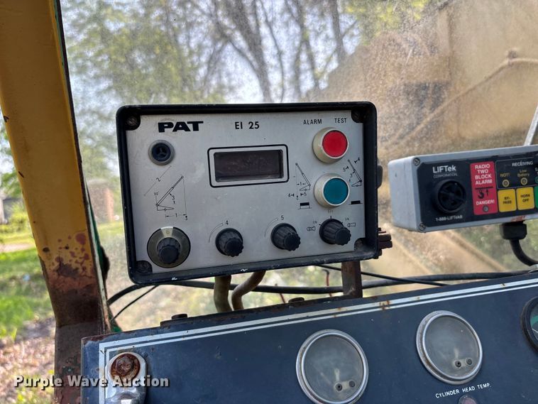 image for item DT0166 1988 Spandeck CR 2610 crane