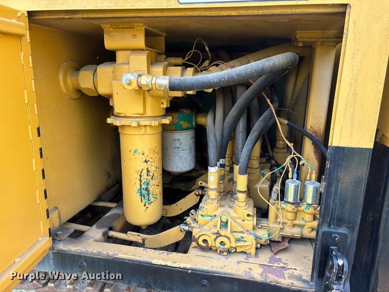 image for item DT0166 1988 Spandeck CR 2610 crane