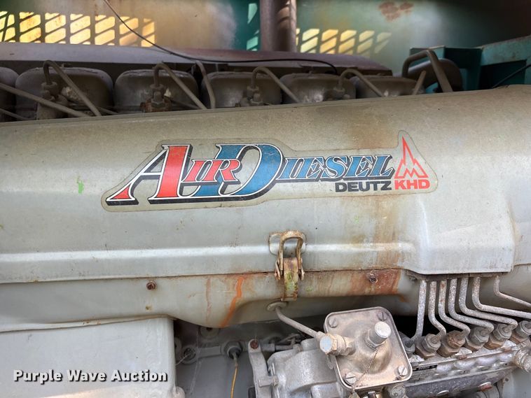 image for item DT0166 1988 Spandeck CR 2610 crane