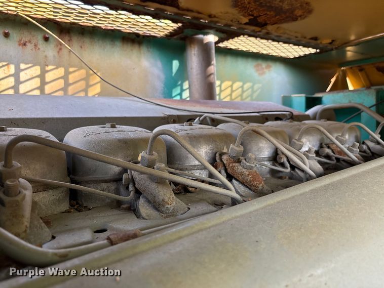 image for item DT0166 1988 Spandeck CR 2610 crane