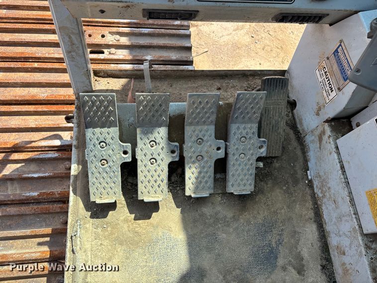 image for item DT0167 2006 Spandeck 14010 crane