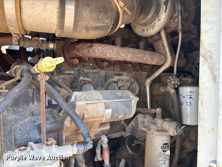 image for item DT0167 2006 Spandeck 14010 crane