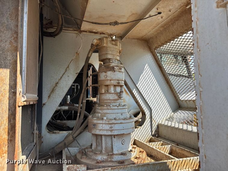 image for item DT0167 2006 Spandeck 14010 crane