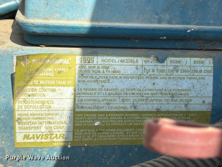 image for item DT0168 2000 International 4700 dump truck