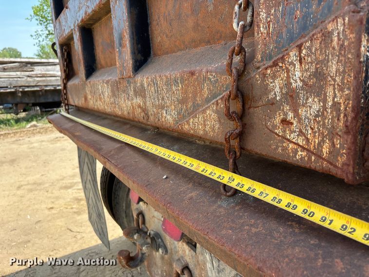 image for item DT0169 1997 Mack RD dump truck