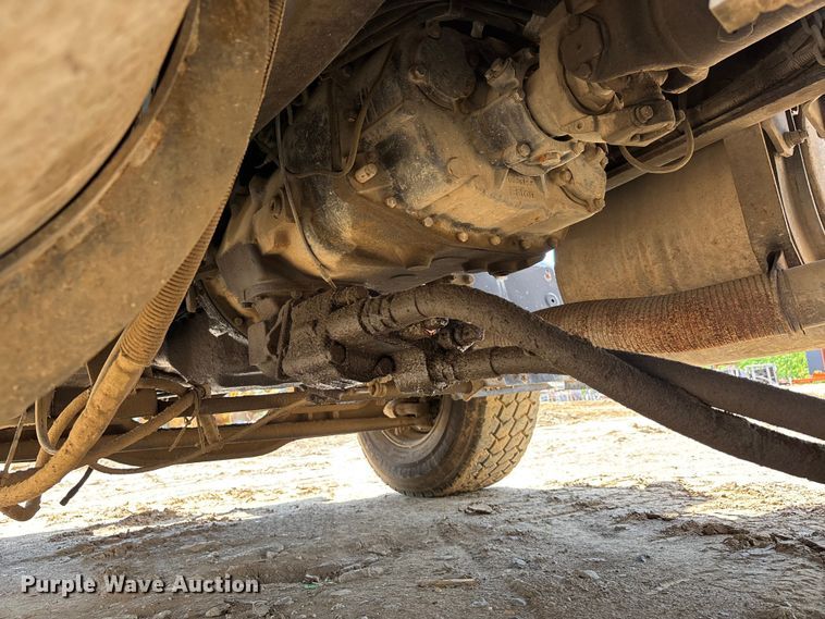 image for item DT0169 1997 Mack RD dump truck