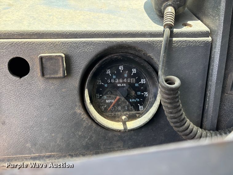 image for item DT0169 1997 Mack RD dump truck