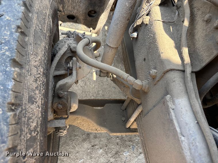 image for item DT0169 1997 Mack RD dump truck