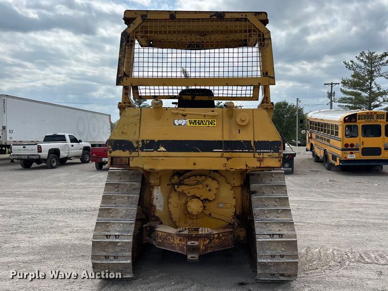 image for item DT0215 1987 Caterpillar D4H dozer