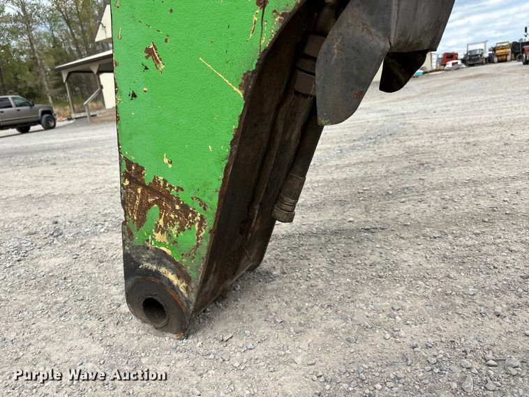 image for item DT0216 2012 Sennebogen 835 material handler