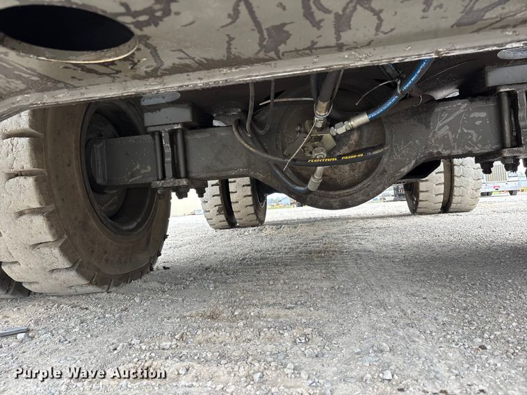 image for item DT0216 2012 Sennebogen 835 material handler