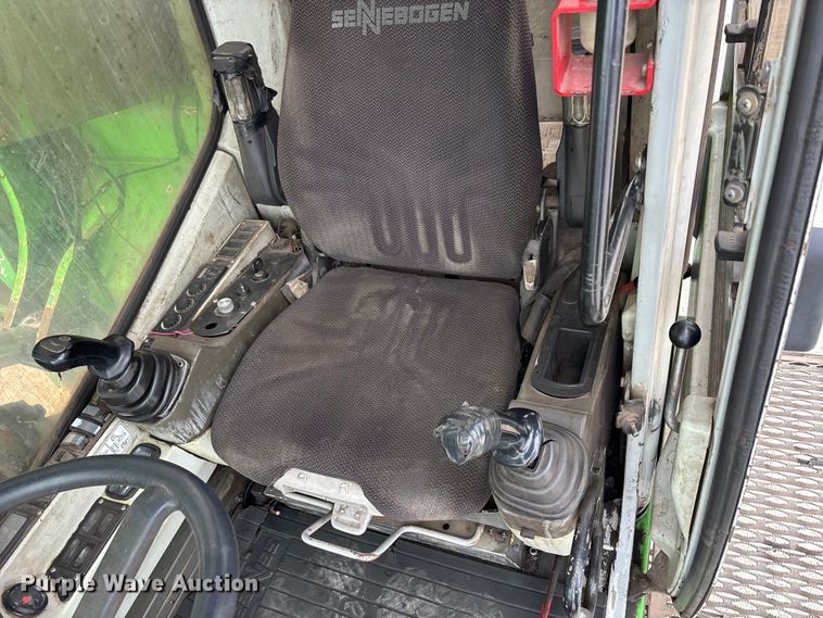 image for item DT0216 2012 Sennebogen 835 material handler