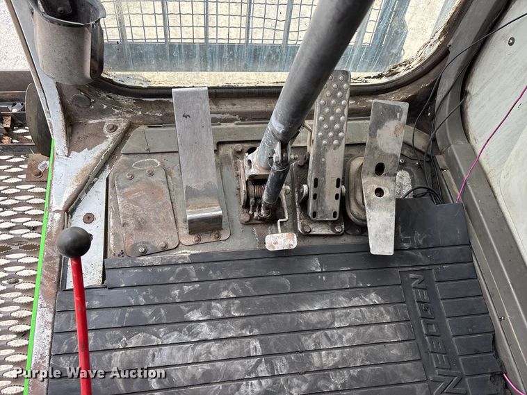 image for item DT0216 2012 Sennebogen 835 material handler