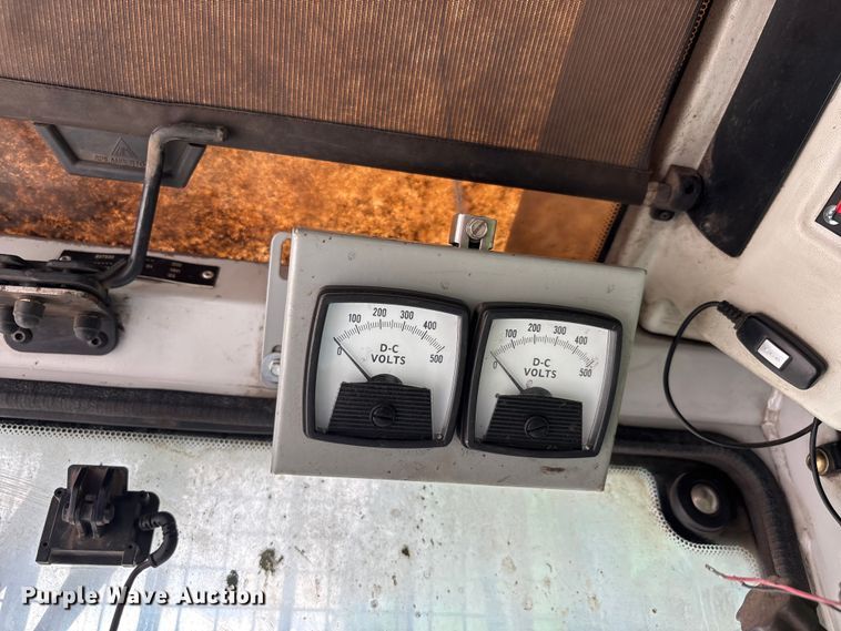 image for item DT0216 2012 Sennebogen 835 material handler