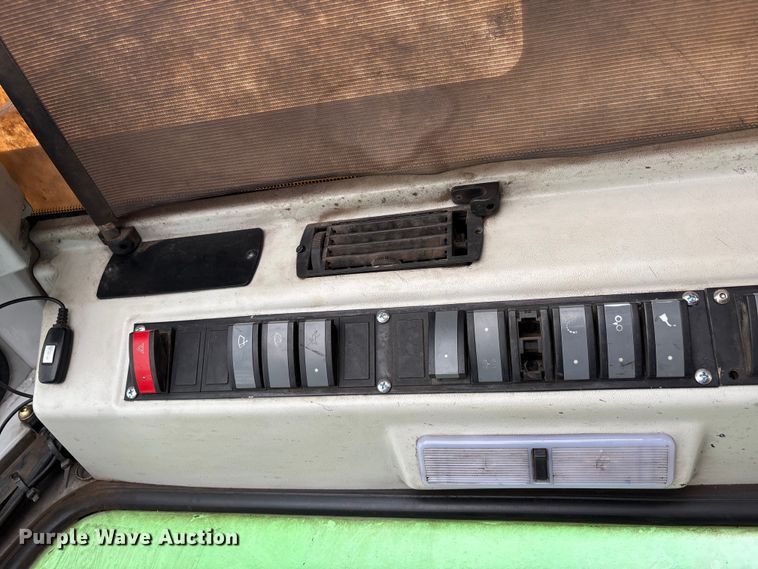 image for item DT0216 2012 Sennebogen 835 material handler