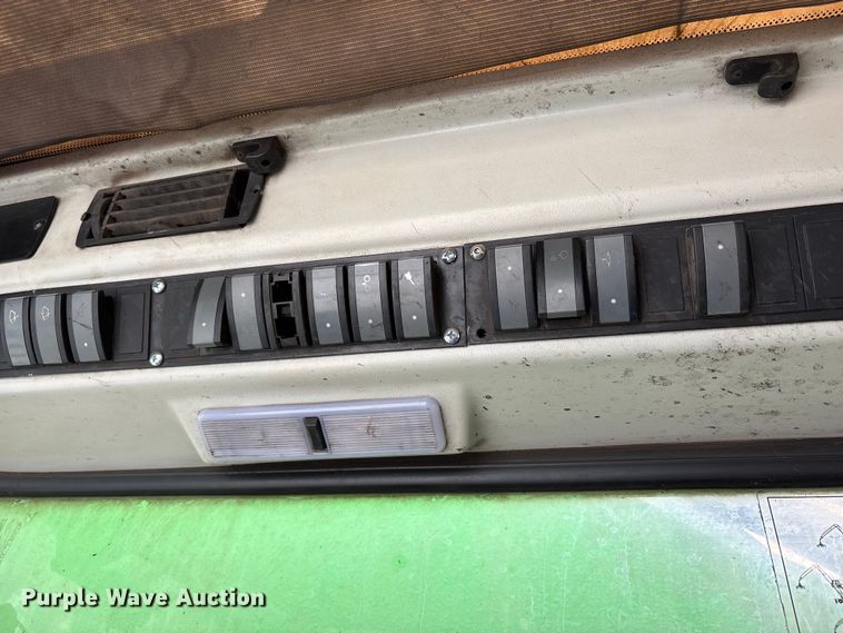 image for item DT0216 2012 Sennebogen 835 material handler