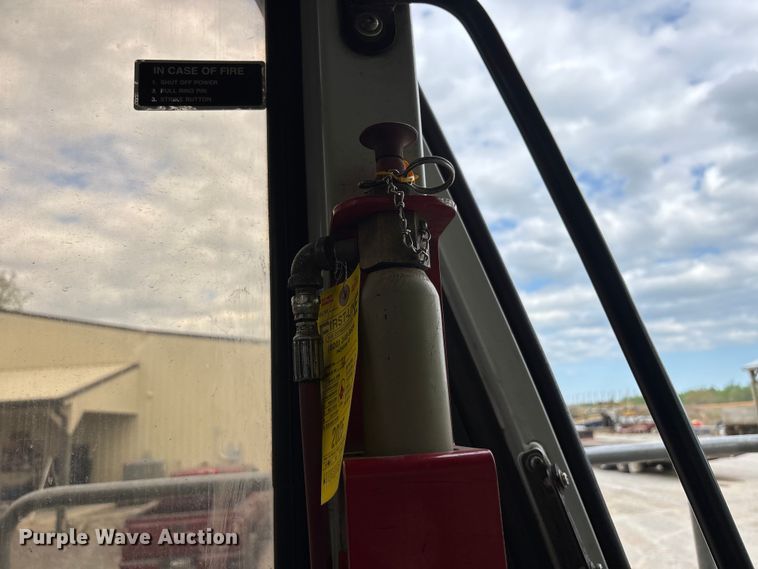 image for item DT0216 2012 Sennebogen 835 material handler