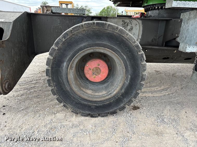 image for item DT0216 2012 Sennebogen 835 material handler