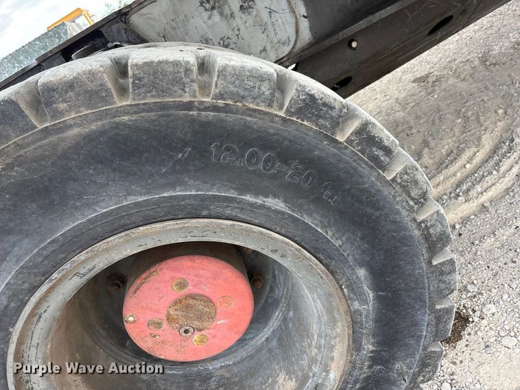 image for item DT0216 2012 Sennebogen 835 material handler