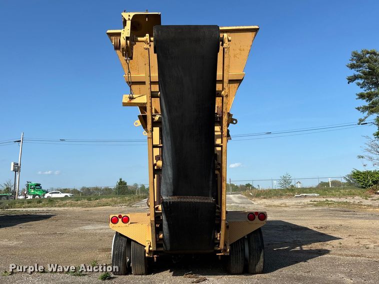 image for item DT0217 Twin Cold Hopper trailer