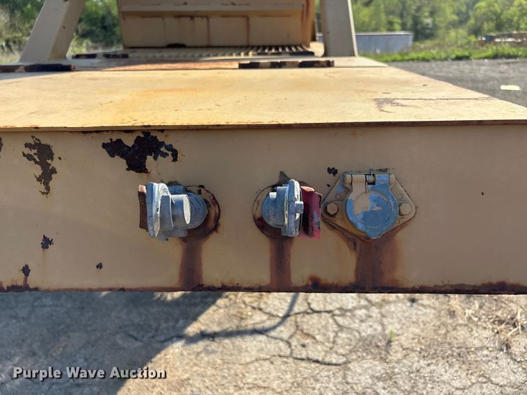 image for item DT0217 Twin Cold Hopper trailer