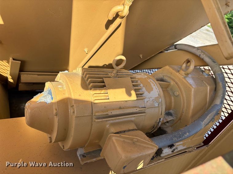 image for item DT0217 Twin Cold Hopper trailer