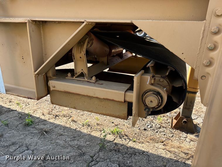 image for item DT0217 Twin Cold Hopper trailer