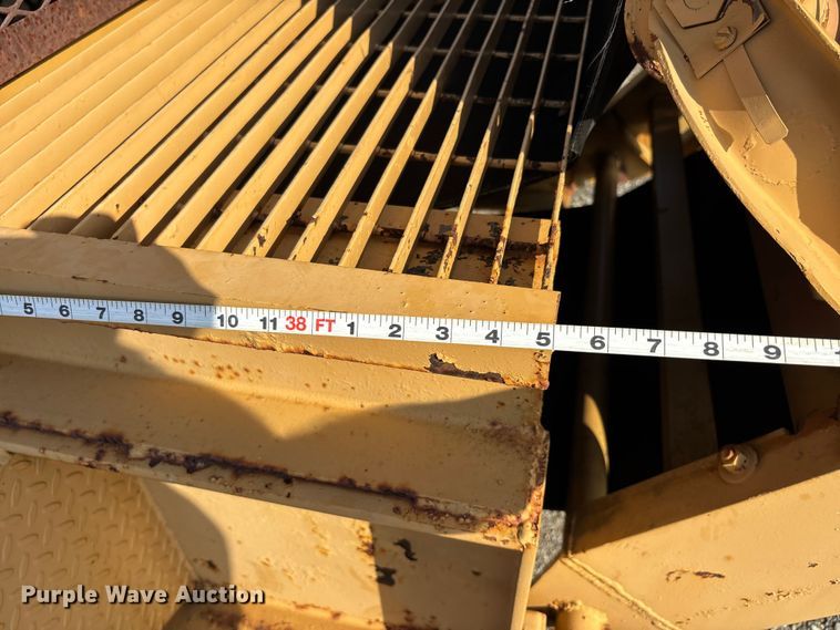 image for item DT0217 Twin Cold Hopper trailer