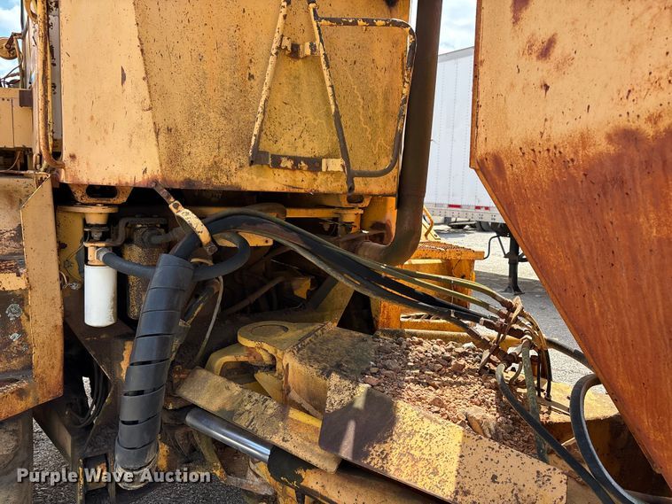 image for item DT0219 1998 Moxy MT30 X articulated haul truck