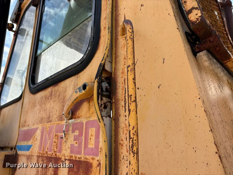 image for item DT0219 1998 Moxy MT30 X articulated haul truck