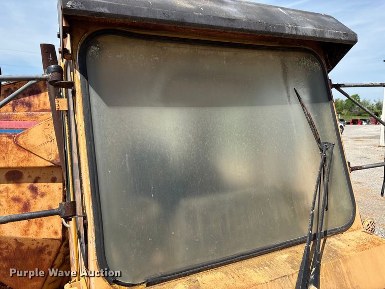 image for item DT0219 1998 Moxy MT30 X articulated haul truck