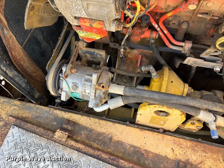 image for item DT0219 1998 Moxy MT30 X articulated haul truck