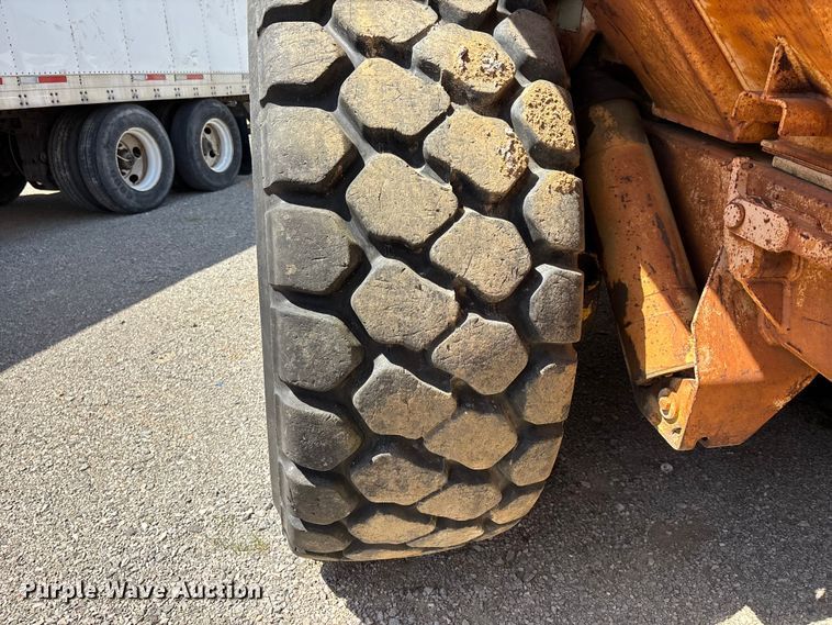 image for item DT0219 1998 Moxy MT30 X articulated haul truck