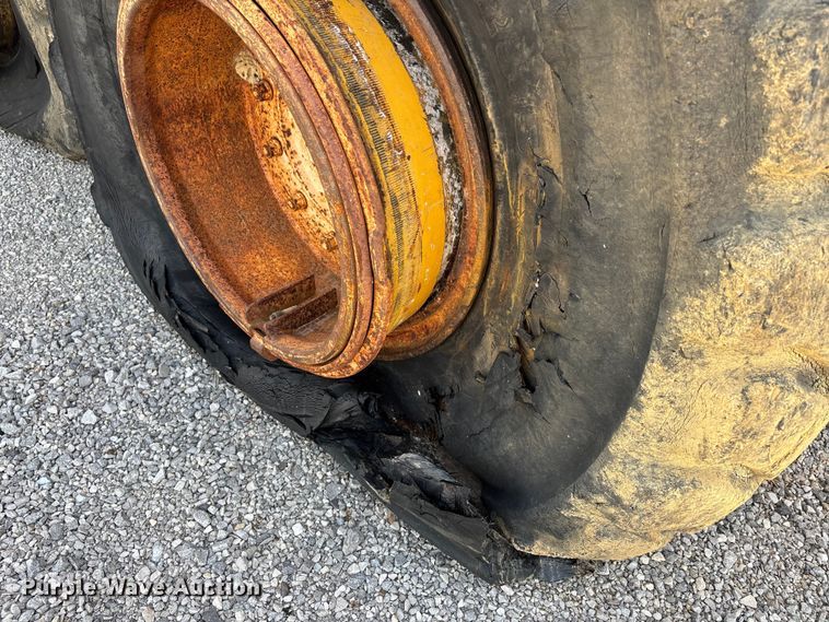 image for item DT0219 1998 Moxy MT30 X articulated haul truck