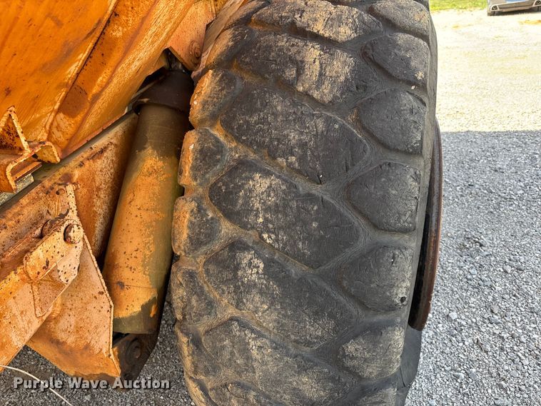 image for item DT0219 1998 Moxy MT30 X articulated haul truck