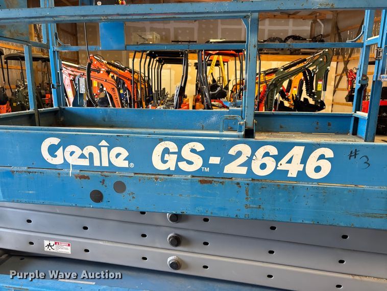 image for item DT0225 2004 Genie GS-2646 scissor lift