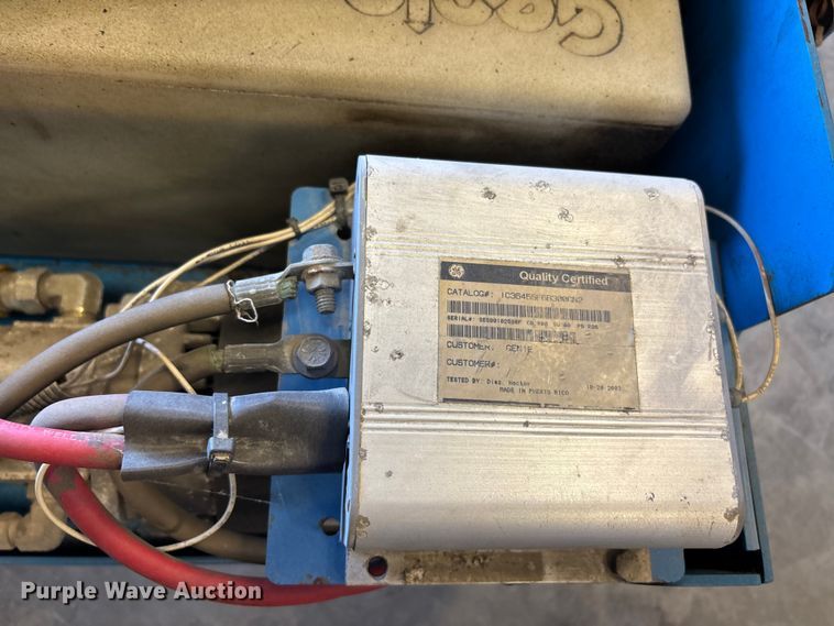 image for item DT0225 2004 Genie GS-2646 scissor lift