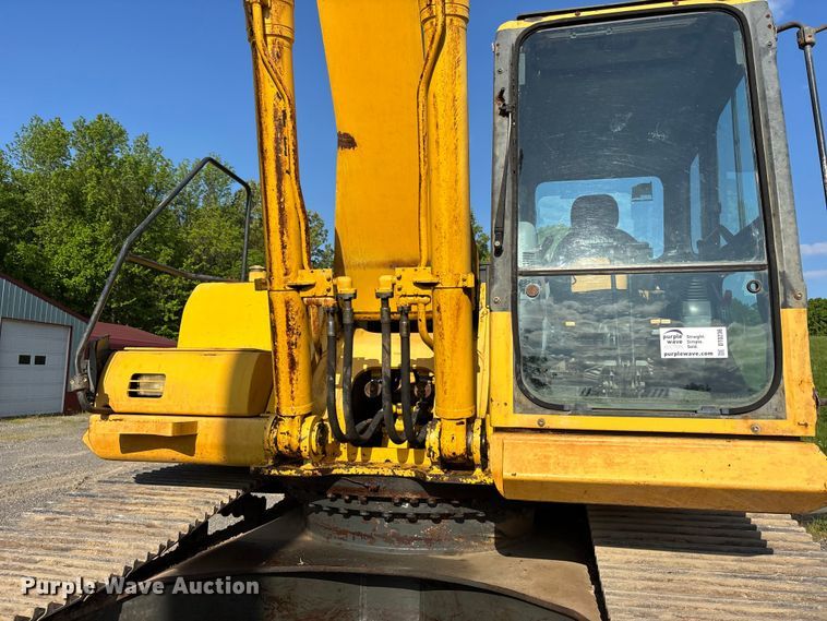 image for item DT0236 2005 Komatsu PC300LC-7L long reach excavator