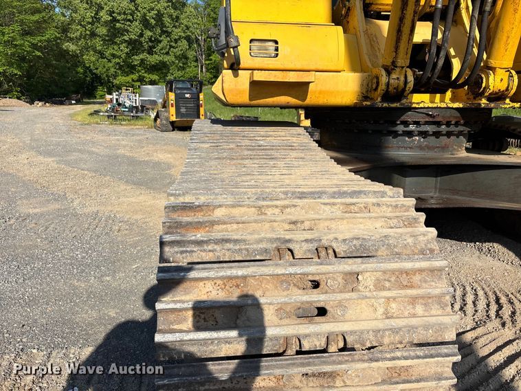 image for item DT0236 2005 Komatsu PC300LC-7L long reach excavator