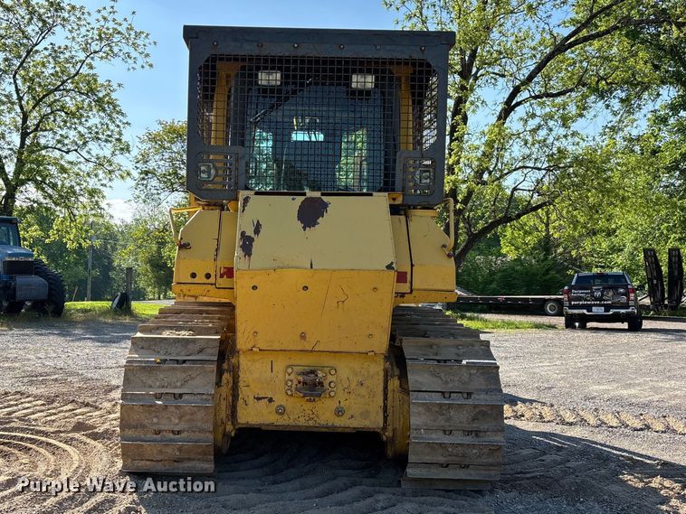 image for item DT0237 2006 Komatsu D65EX-15EO dozer