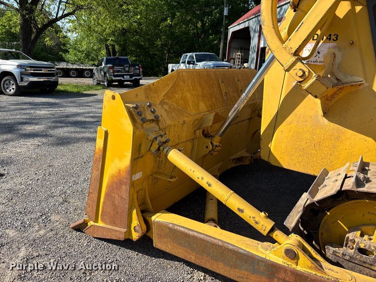 image for item DT0237 2006 Komatsu D65EX-15EO dozer