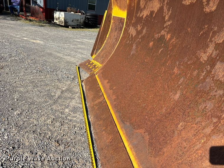 image for item DT0237 2006 Komatsu D65EX-15EO dozer