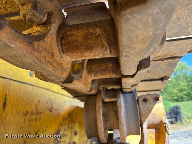 image for item DT0237 2006 Komatsu D65EX-15EO dozer