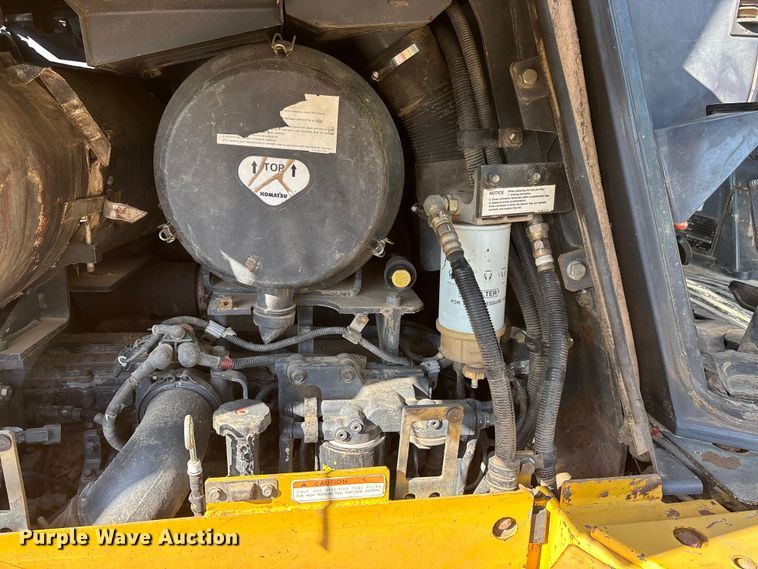 image for item DT0237 2006 Komatsu D65EX-15EO dozer