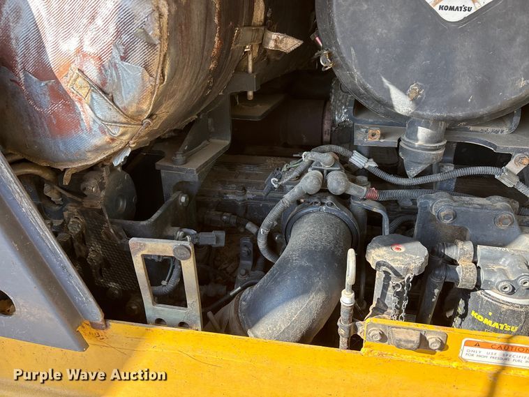 image for item DT0237 2006 Komatsu D65EX-15EO dozer