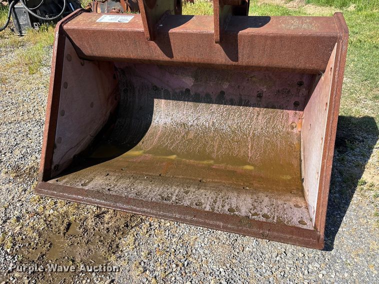 image for item DT0239 Esco bucket