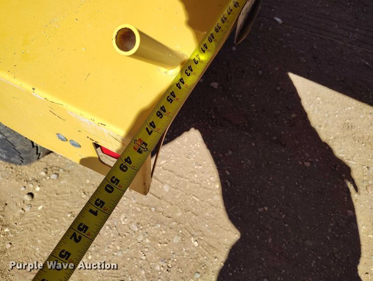 image for item DT0993 2007 Vermeer BC600XL wood chipper