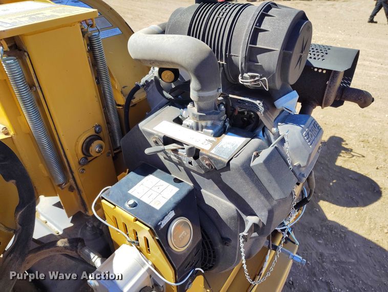 image for item DT0993 2007 Vermeer BC600XL wood chipper