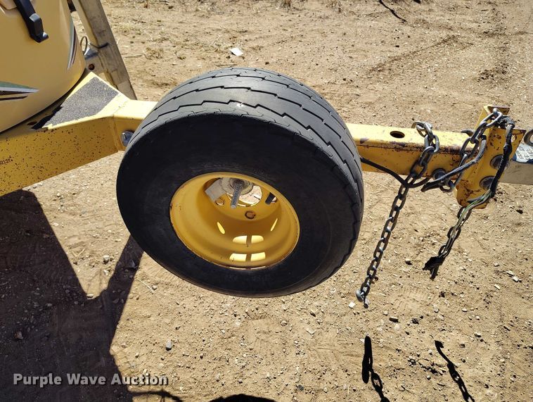 image for item DT0993 2007 Vermeer BC600XL wood chipper