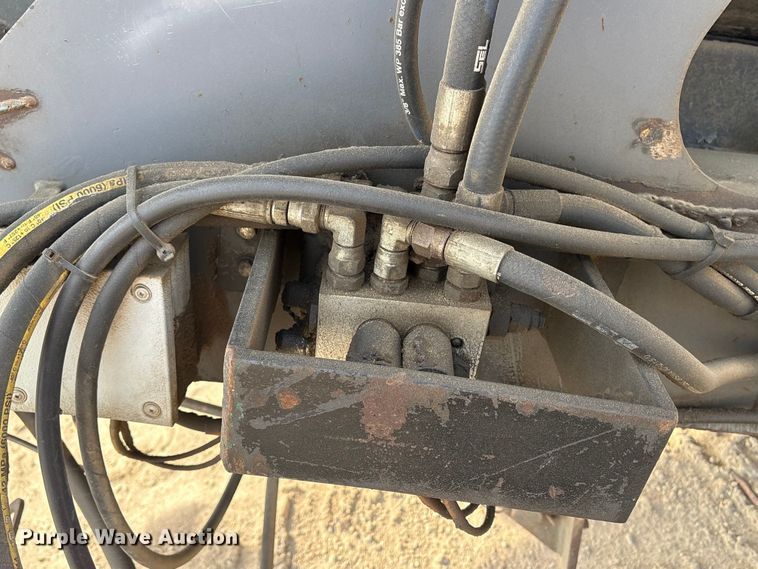 image for item DT2891 Metso LOKOTRACK LT1213S impact crushing plant